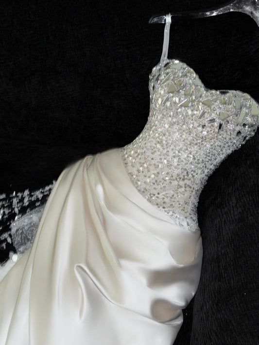 Fairy-tale Fairy-tale Mermaid Sweetheart Satin Beaded Fitted Wedding Dress Bride Gowns Wedding Dresses AU611