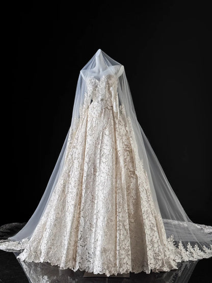 Elegant Ball Gown Sweetheart Fitted Corset Lace Wedding Dress Bride Gowns Wedding Dresses AU637