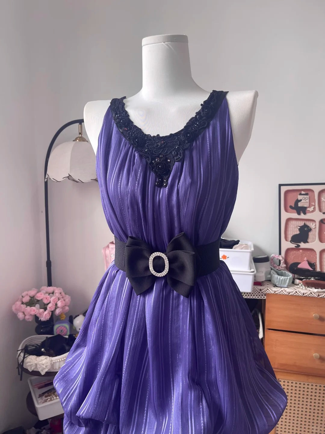 Vintage A Line V Neck Grape With Black Lace 16th Birthday Homecoming Dress Graduation Outfits RB6801