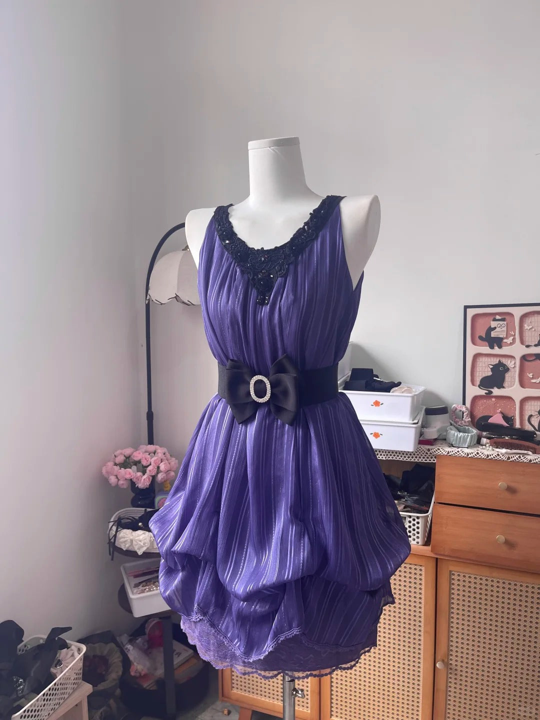 Vintage A Line V Neck Grape With Black Lace 16th Birthday Homecoming Dress Graduation Outfits RB6801