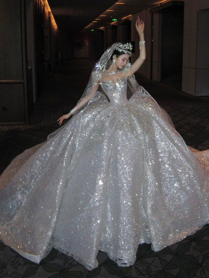 Romantic Ball Gown Sweetheart Silver Appliques Sequin Long Wedding Dress Goddesses Gowns Formal Wedding Dresses B06