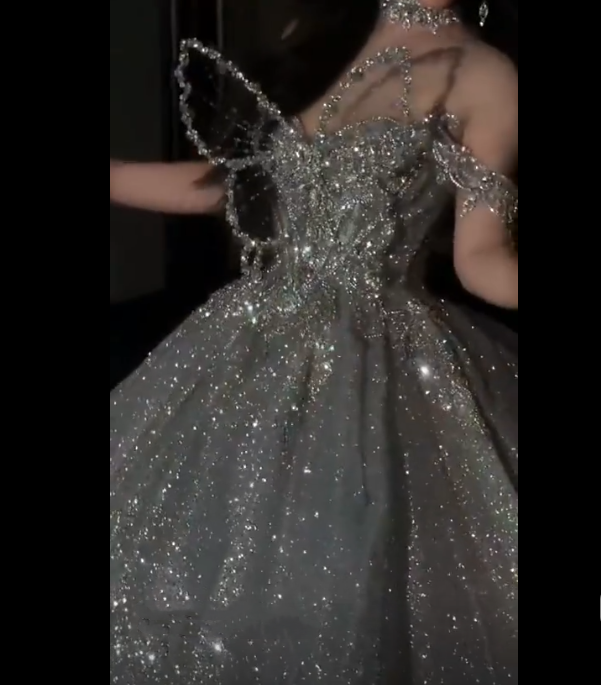 Ethereal Ball Gown Sweetheart Neck Silver Sequin Bling Long Wedding Dress Fairy Formal Brides Gown Wedding Dresses B09