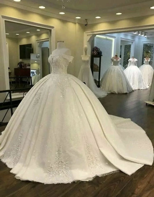 Elegant Ball Gown Off The Shoulder Short Sleeves Long Sequin White Wedding Dress Fairy Formal Wedding Dresses B154
