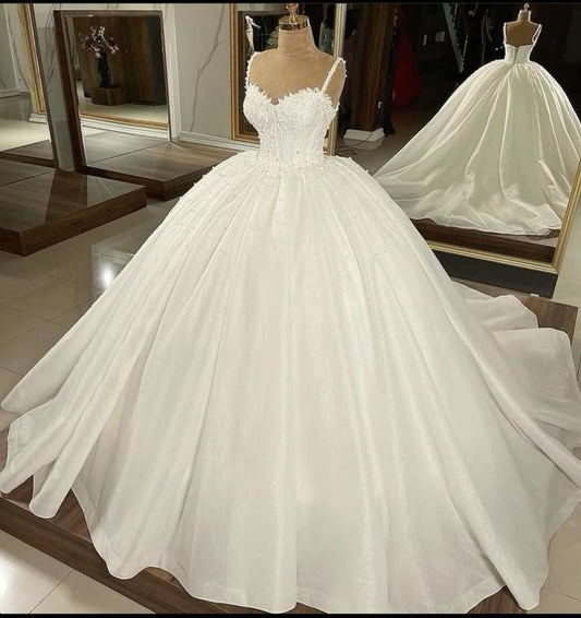 Dreamy Ball Gown Spaghetti Straps Long Sequin White Silver Beads Wedding Dress Fairy Formal Wedding Dresses B109