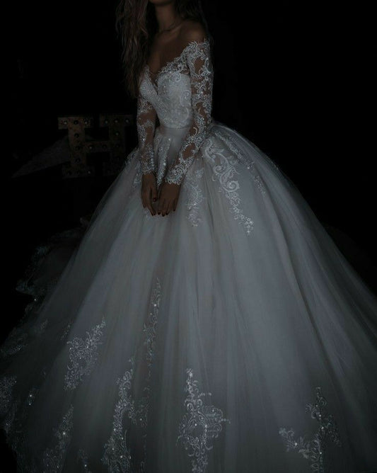 Princess Ball Gown Off The Shoulder Long Sleeves Long Lace White Wedding Dress Dream Wedding Dresses B170