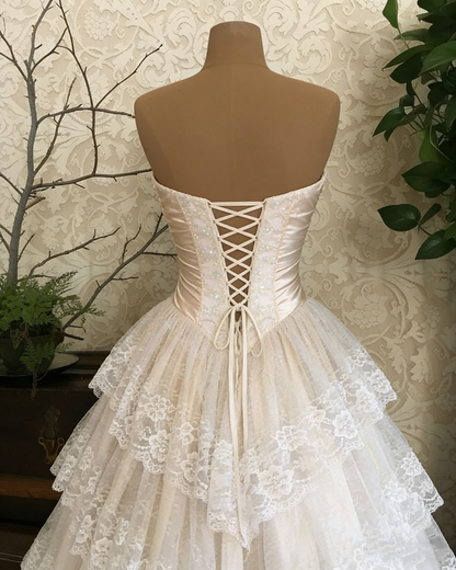 Elegant Ball Gown Sweetheart Long Lace Layers Ruffles Wedding Dress Fairytale Wedding Dresses B182