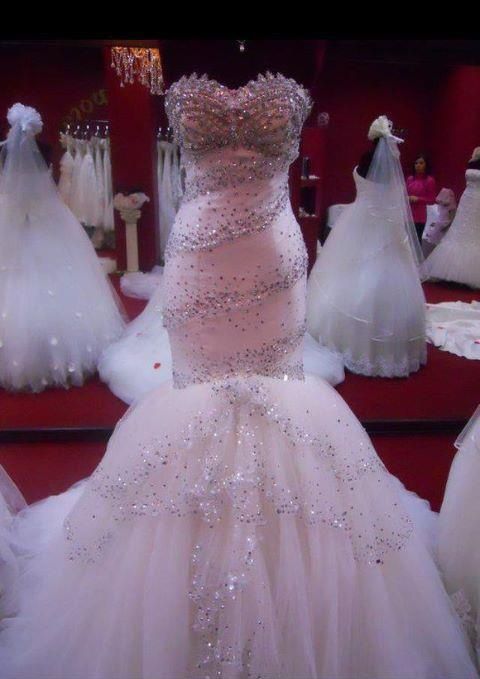 Retro Mermaid Sweetheart Ruffles Layers Silver Beads Long Wedding Dress White Wedding Dresses Civil Ruffles Brides Gowns B200