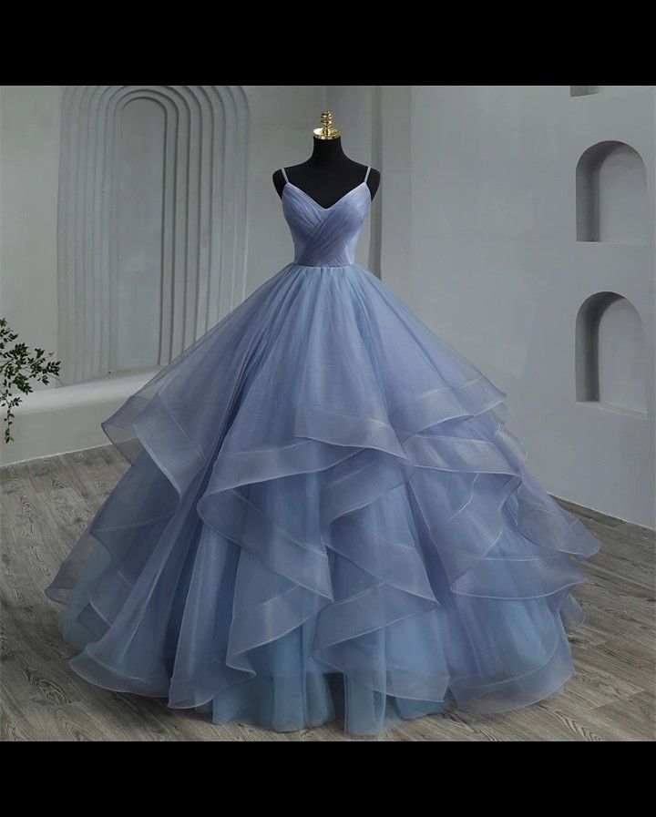 Aesthetic Ball Gown Spaghetti Straps Blue Tulle Long Quinceanera Dress 2000s Quinceanera Dresses Sweet 15 16 Dress B238