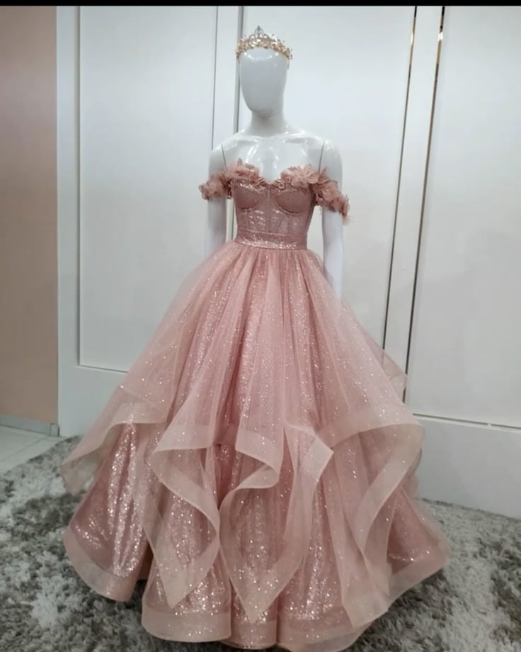 Luxury Quinceanera Dress Ruffles Ball Gown Off The Shoulder Vestidos De 15 Anos Formal Party Long Gorgeous Prom Dresses Sweet 16 Dress B278