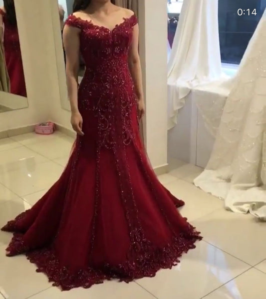 Elegant Mermaid Off The Shoulder Burgundy Tulle Long Prom Dresses Inspiration Trending Evening Gowns Formal Prom Dress B353