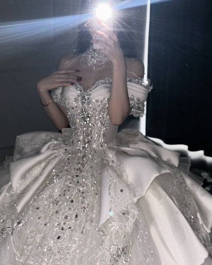 Dreamy Ball Gown Off The Shoulder Tulle Sequins Satin Lace Long Wedding Dress Fairy Formal Short Sleeves Wedding Dresses B144
