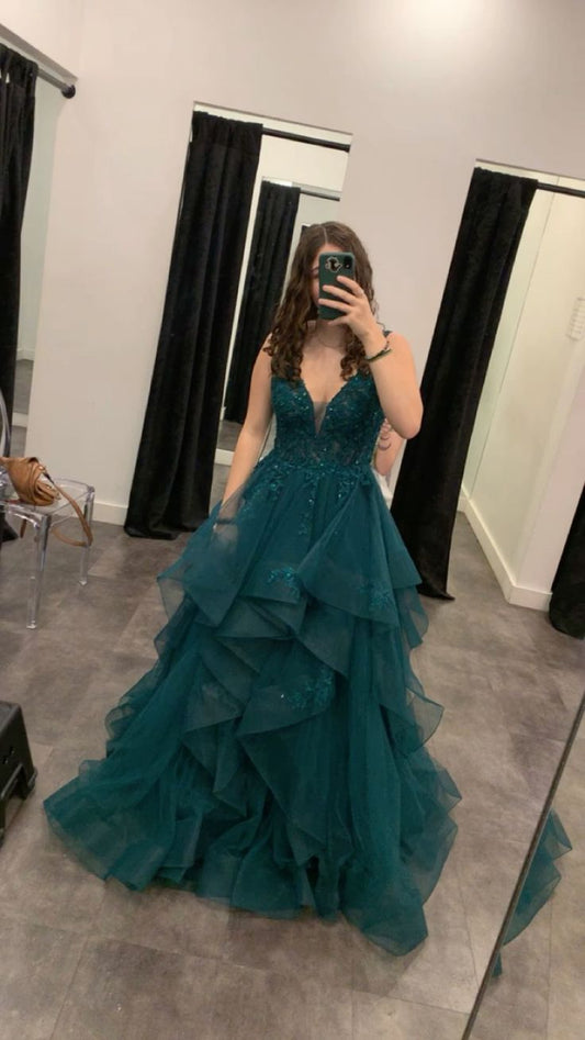 Modest Ball Gown Spaghetti Straps Tulle Green Lace Prom Dresses Party Dress Princess Graduation Dress B449