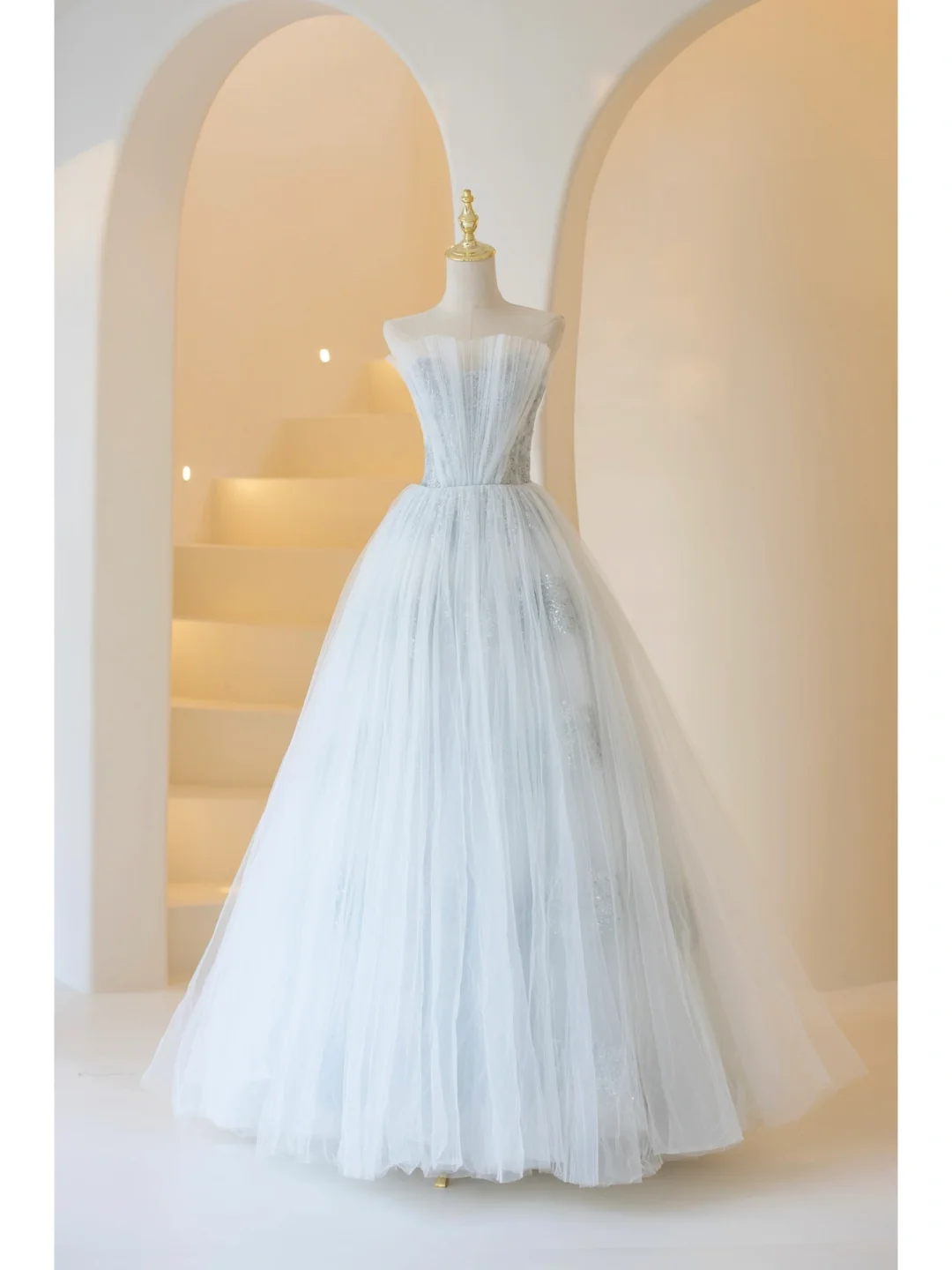 Charming Ball Gown Strapless Light Sky Blue Tulle Long Prom Dresses Impress 20th Birthday Outfits Prom Gown AB907