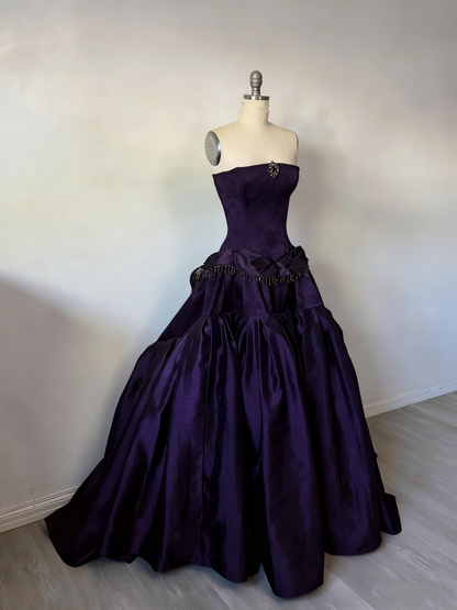 Vintage Ball Gown Strapless Burgundy Sleeveless Satin 90s Classy Prom Dresses Inspiration Party Dress Princess Graduation Dress B642