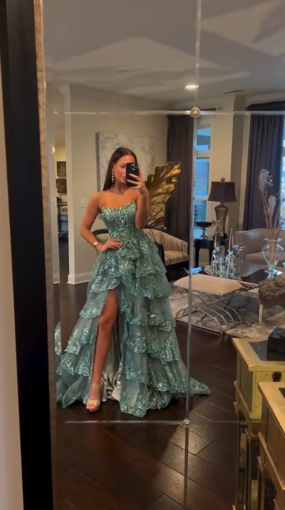 Modest Ball Gown Strapless Light Green Lace Sleeveless Classy Prom Dresses Inspiration Party Dress Princess Graduation Dress B648
