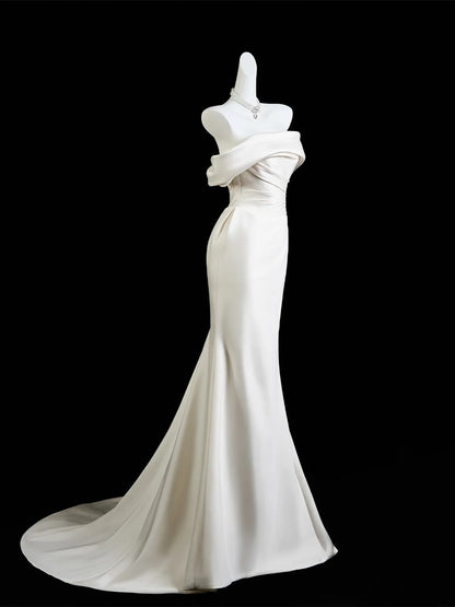 Classic Mermaid Wedding Dresses Off The Shoulder Satin White With Short Sleeves Brides Dress Fitted Bridal Gowns N233