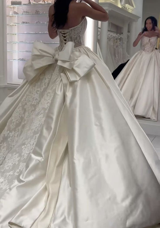 Vintage Ball Gown Strapless Satin Pearls White Fitted Lace Wedding Dress Styles Long Brides Gown Wedding Dresses Ideas DH2875