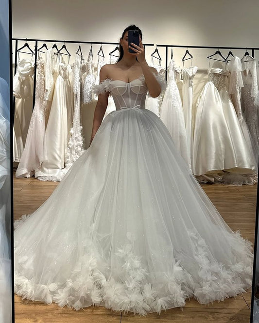 Elegant Ball Gown Off The Shoulder Tulle Short Sleeves White Wedding Dress Styles Long Bridal Gown Wedding Dresses Ideas DH2876
