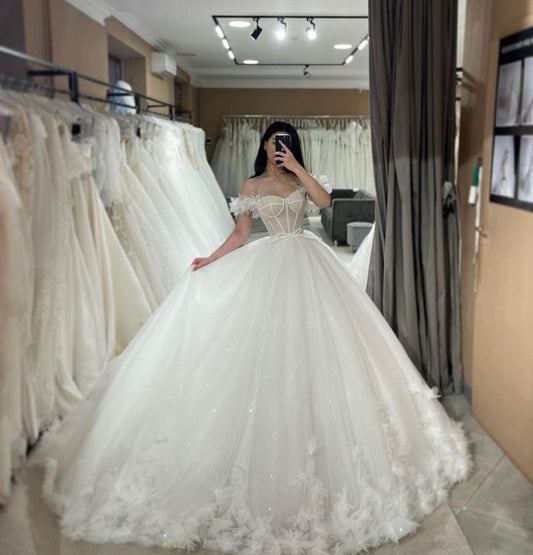 Modest Ball Gown Off The Shoulder Fitted Corset Tulle Wedding Dress Long Bridal Gown White Wedding Gowns DH3250