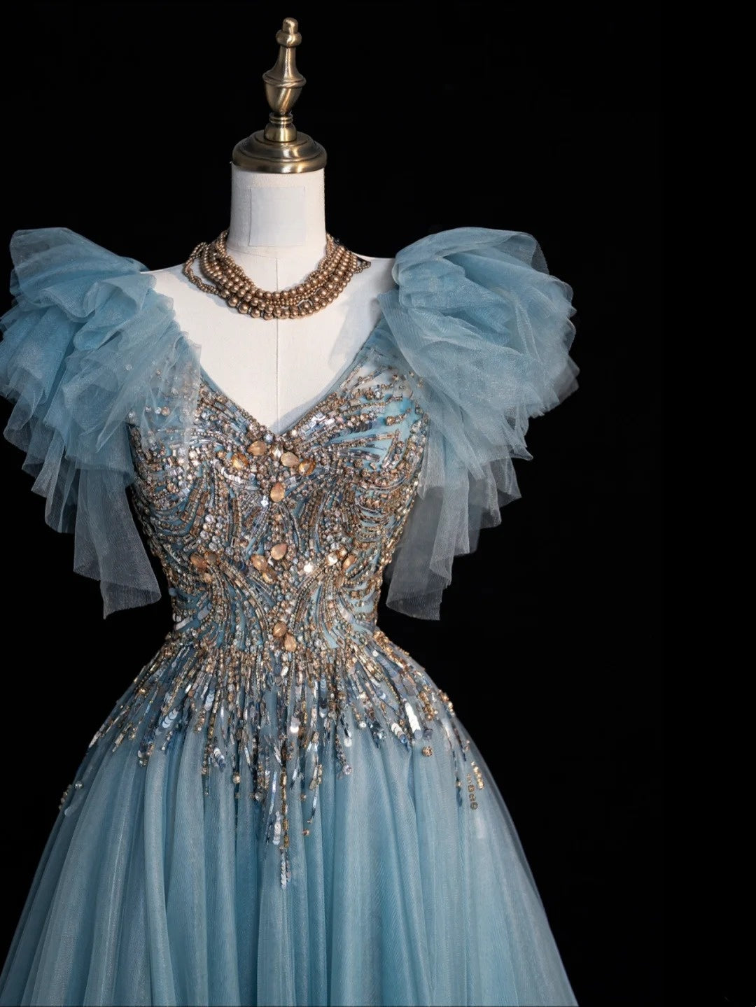 Sparkly Ball Gown V Neckline Blue Tulle Beaded Bodice Long Prom Dress Evening Outfits Formal Dress N546