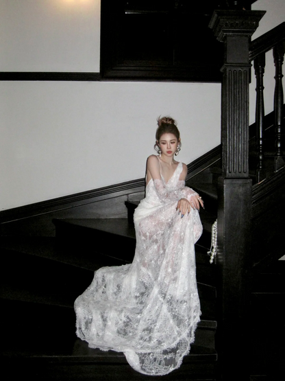 Mermaid Lace Wedding Dress With Straps Fairytale Brides Gown Wedding Dresses N051