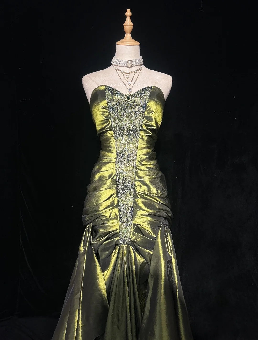 Retro Gown Prom Vintage Dresses Mermaid Sweetheart Olive Green With Beading Long Formal Dress N2319