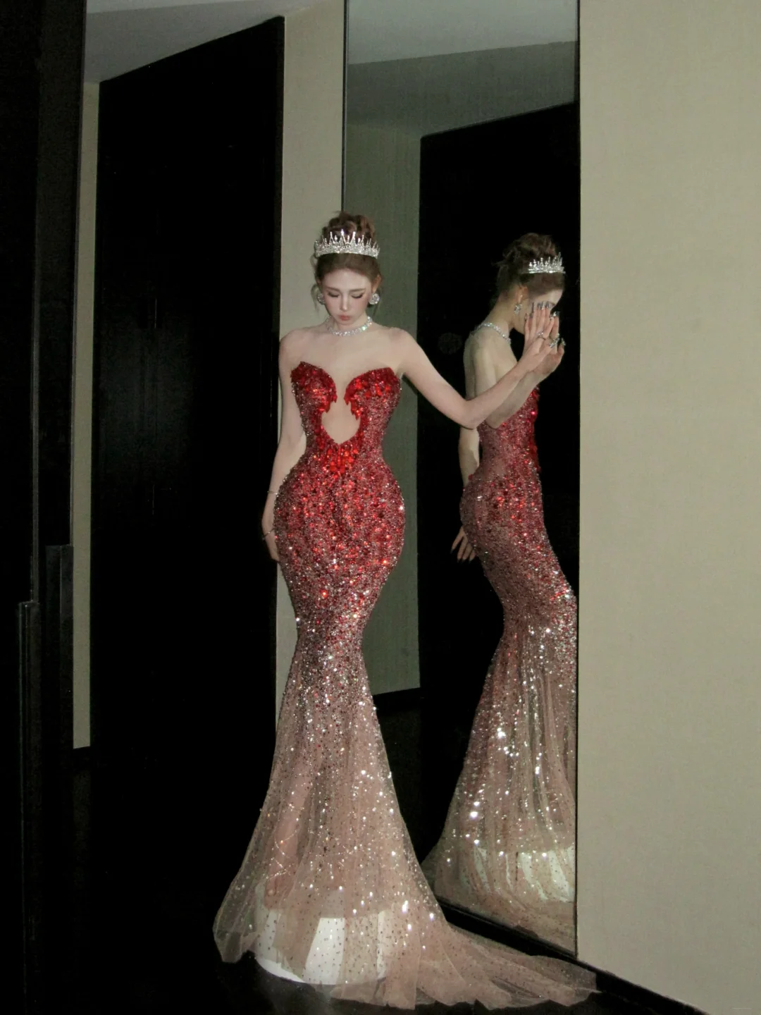 Modest Mermaid Sweetheart Burgundy With Beaded Crystals Prom Dress Aesthetic Long Graduation Evening Outfits N058