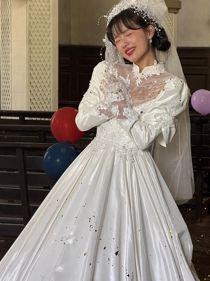 Vintage Wedding Dresses Ball Gowns High Neck White Satin With Lace Sleeves Summer Garden Wedding Dress N4087