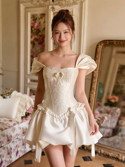 Princess Wedding Dresses Ball Gown Square Neck With Sleeves Short Mini Summer Garden Wedding Dress N4101