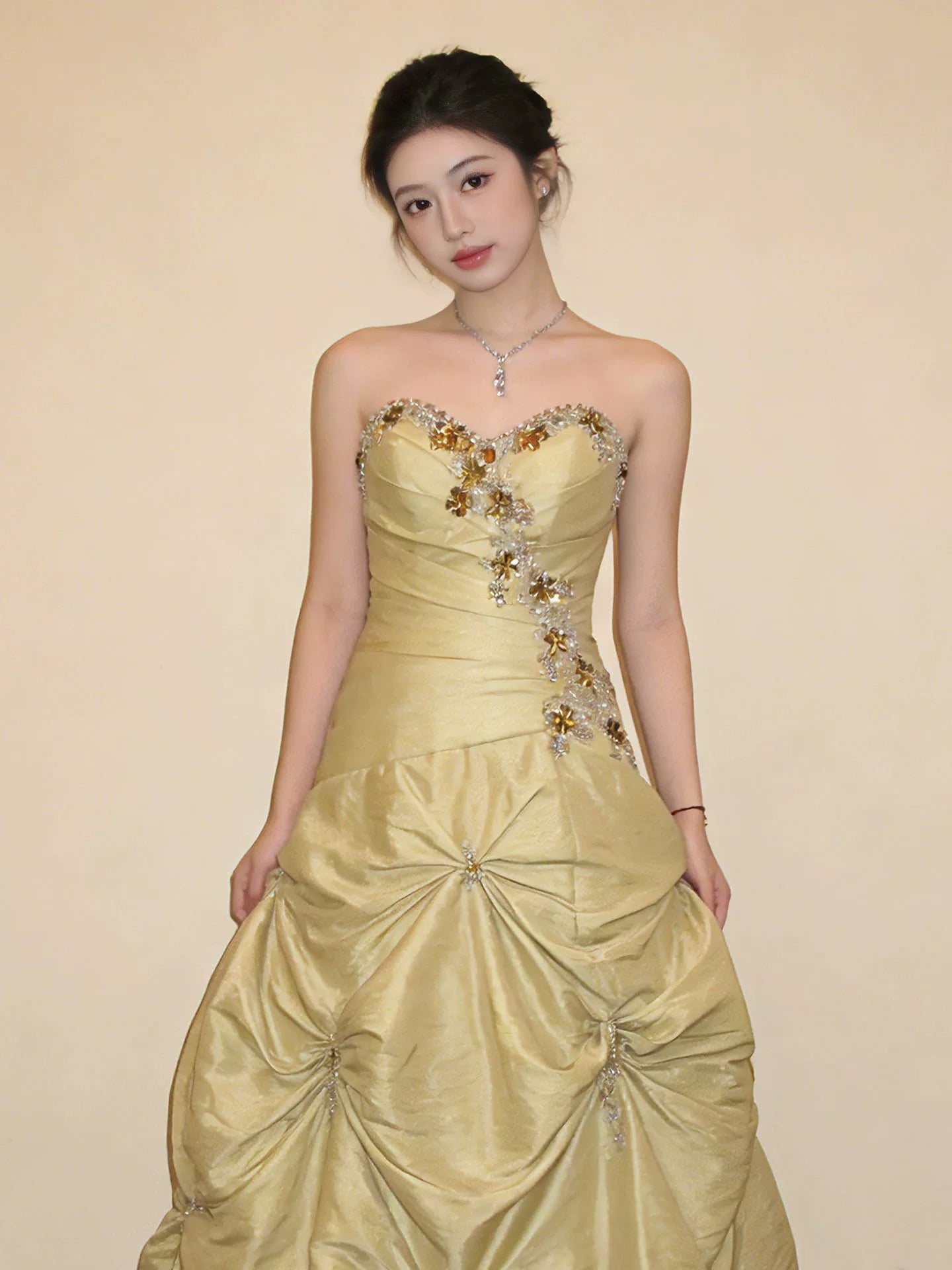 Modest Ball Gown Sweetheart Yellow Satin Birthday With Beaded Elegant Outfit Formal Prom Dresses N4127