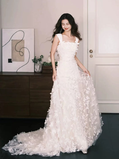 Romantic Wedding Dresses Ball Gowns Square Neck White Flowers Summer Wedding Dress N4273