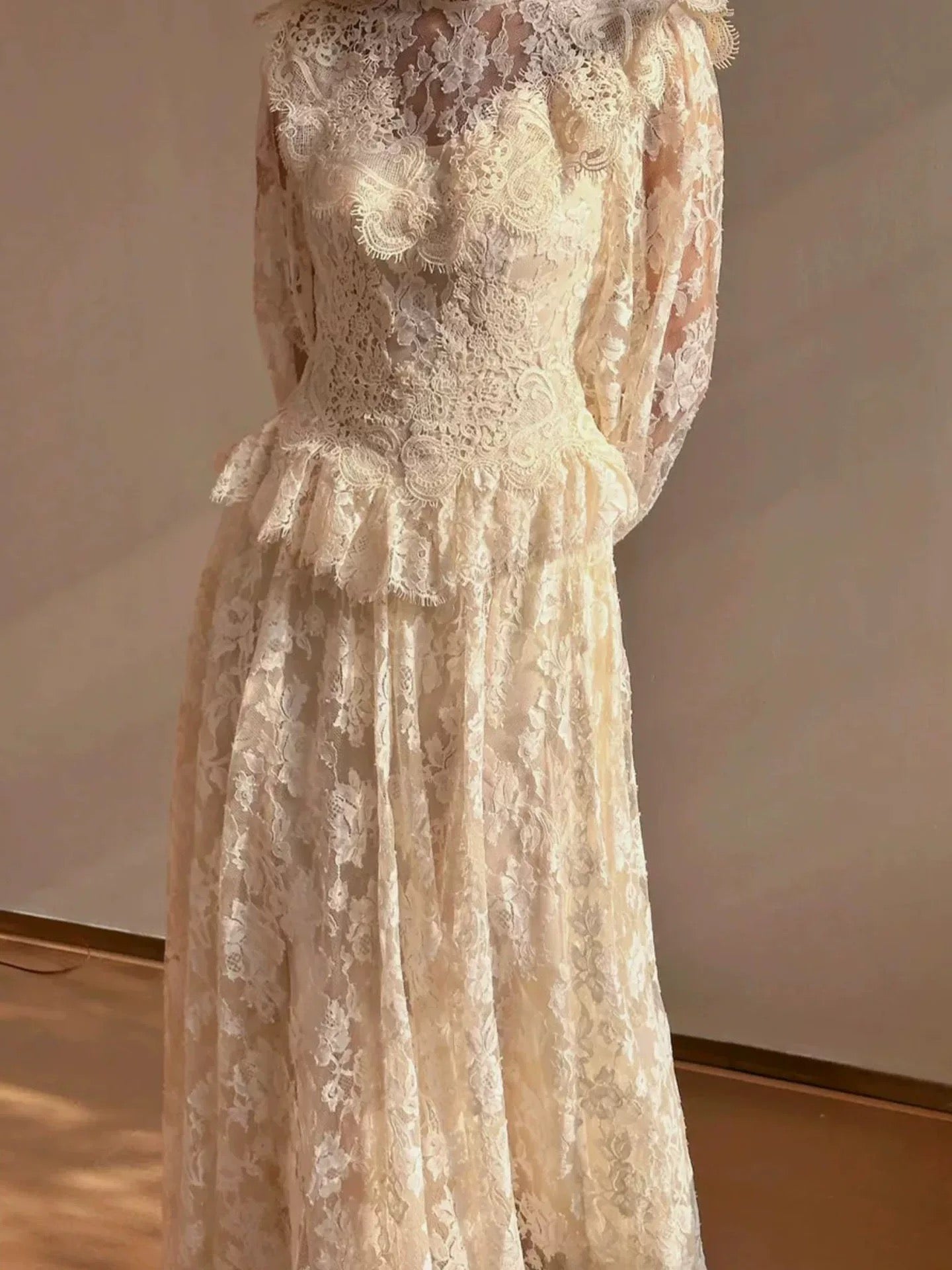 Timeless Wedding Dresses A line High Neck Long Sleeves Lace Summer Wedding Dress N4274