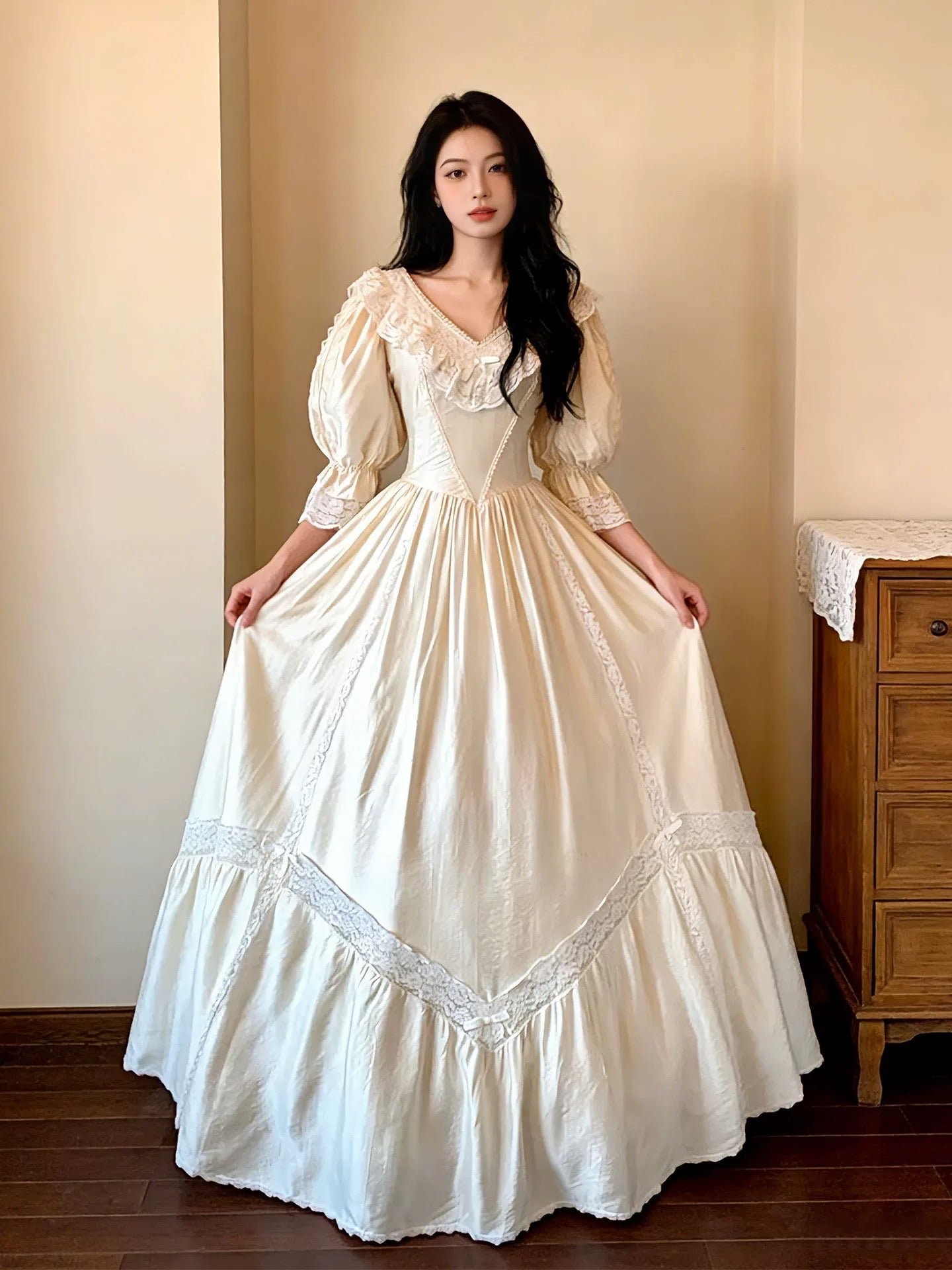 Timeless Wedding Dresses Ball Gowns V Neck Long Sleeves Lace Summer Wedding Dress N4275