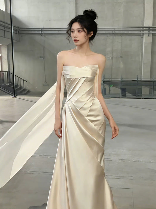 Simple Wedding Dresses Mermaid Strapless Satin Ivory Summer Garden Wedding Dress N4276