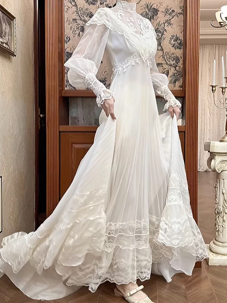 Vintage A line High Neck Chiffon With Long Sleeves Lace Summer Bridal Gown White Wedding Dresses RB3722