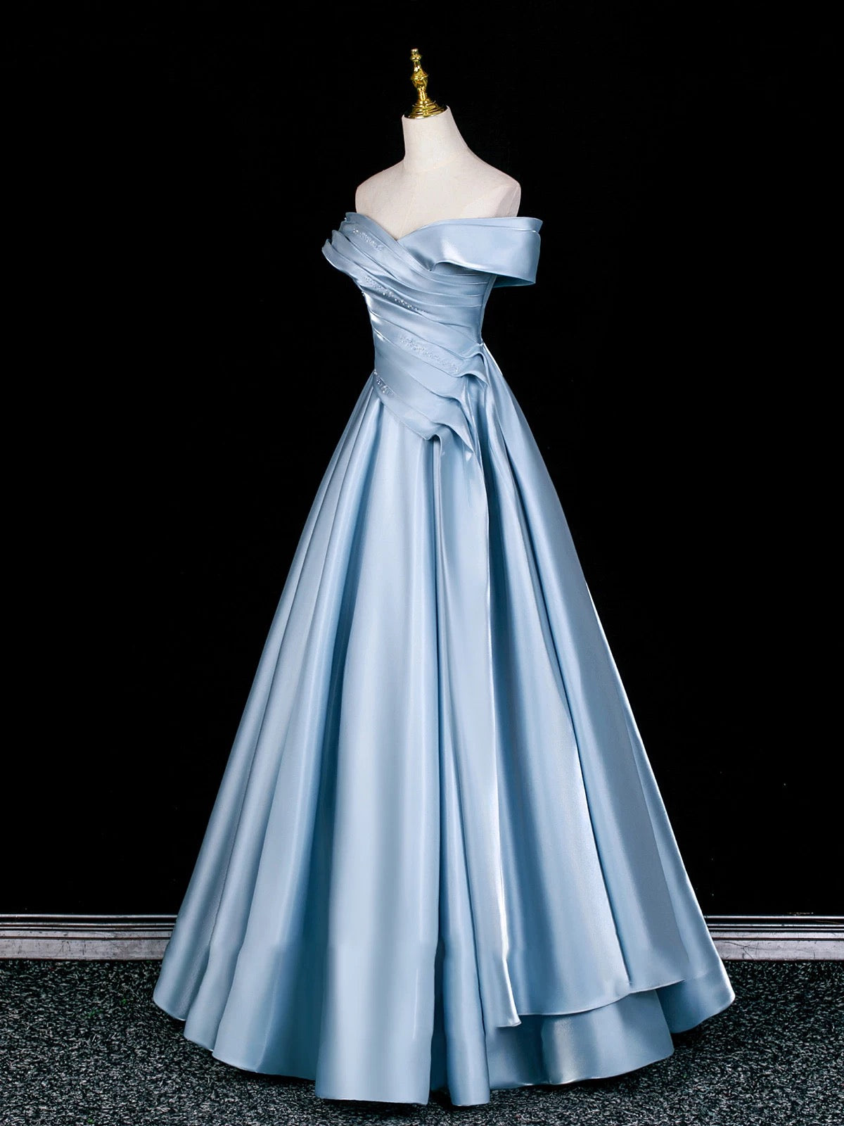 Cute Prom Dress Ball Gown Off The Shoulder Blue Satin Long Quinceanera Dresses Sweet 16 Dress Formal Outfits RB5266