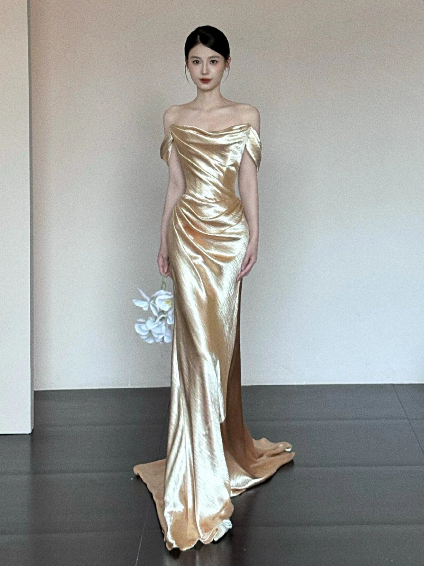 Unique Women's Mermaid Off The Shoulder Gold Maxi Dress Date Night Outfits Semi Formal Prom Dresses RB5196