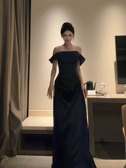 Sexy Evening Dresses Women A line Off The Shoulder Black Satin With Sleeves Long Prom Gown Party Wear Fashion Dresses N1812