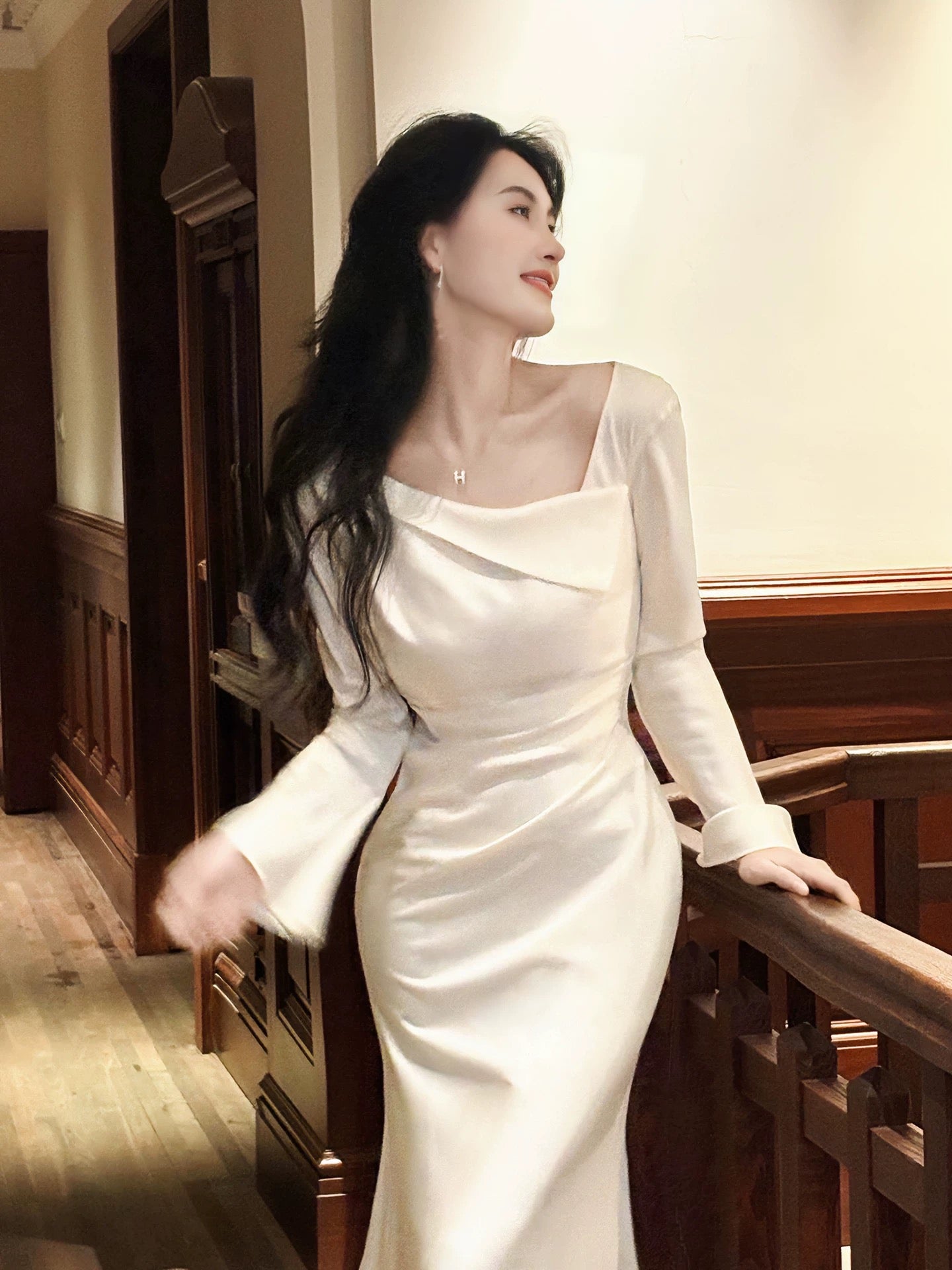 Simple Mermaid Off The Shoulder White Satin Inspiration Long Sleeves Wedding Party Guest Dresses N2094