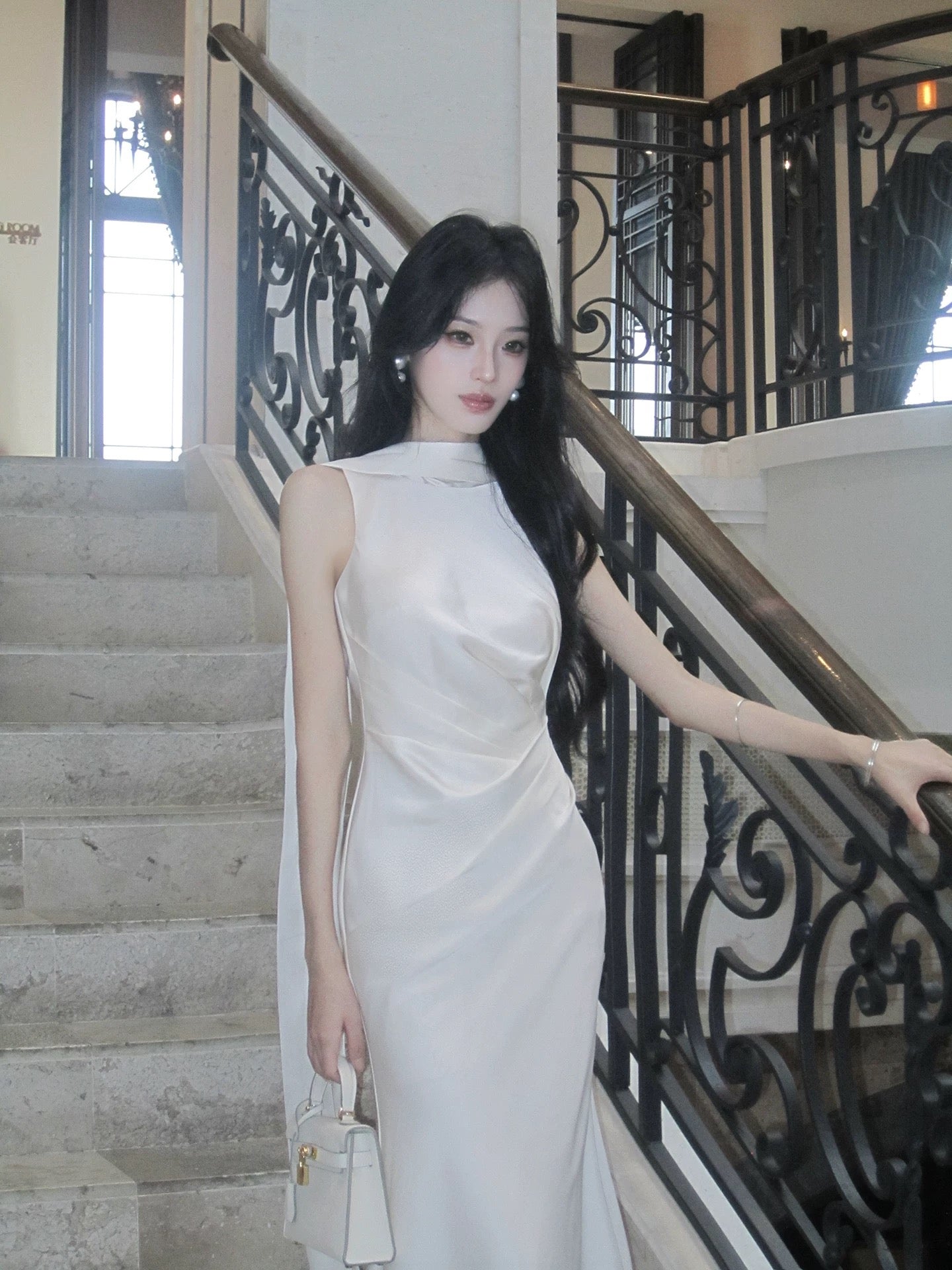 Chic Sheath High Neck Satin Inspiration Spring Wedding Party Guest Dresses N2188