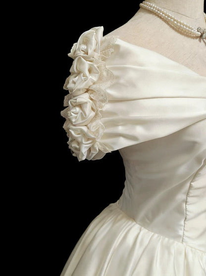 Fairytale Fantasy Art Wedding Dresses Ball Gown Off The Shoulder Satin With Sleeves Long Brides Dress Bridal Gowns N1676