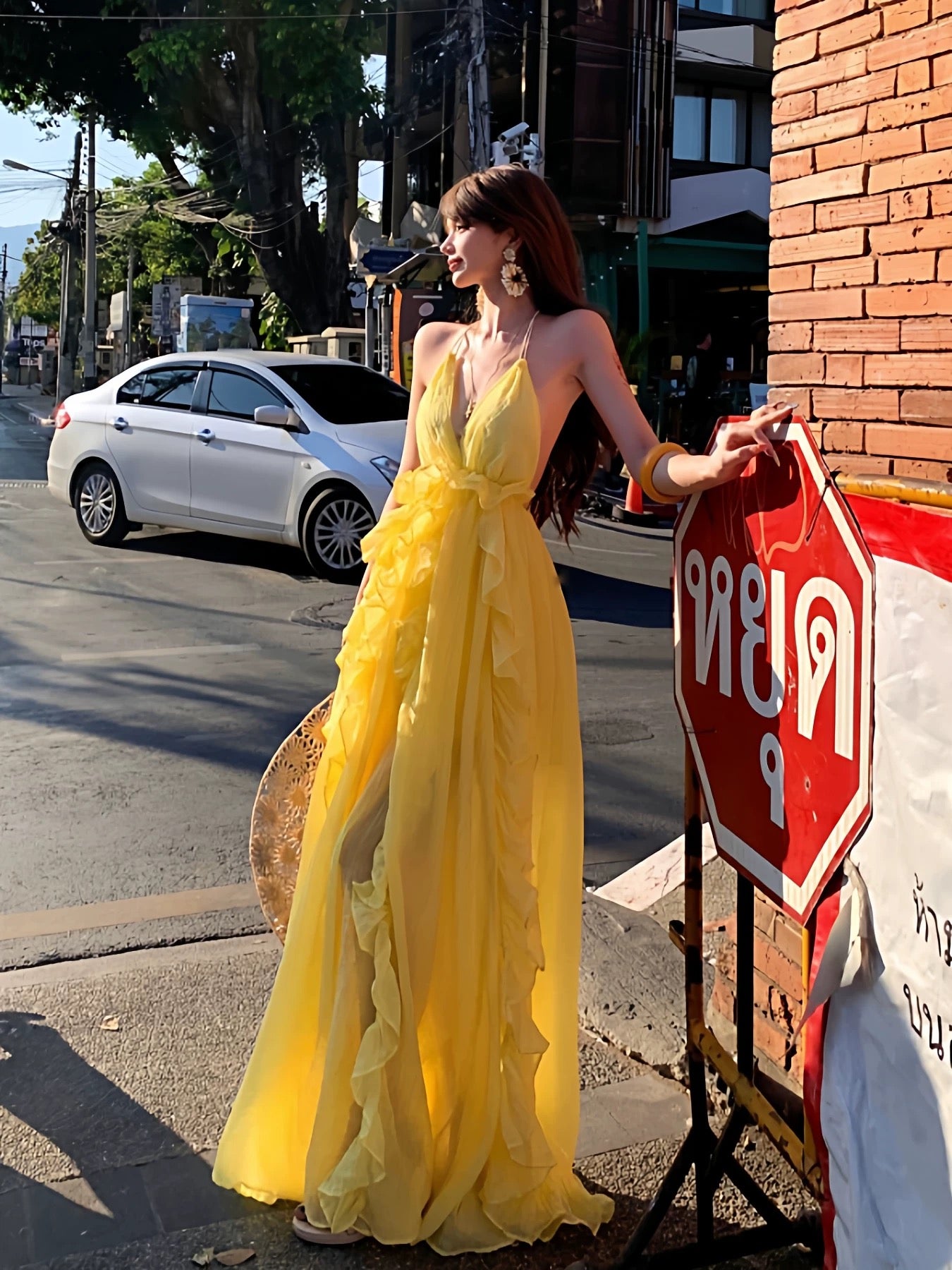 Sexy A line Halter Yellow Backless Chiffon Long Date Night 19th Birthday Outfits Formal Prom Dresses RB5722