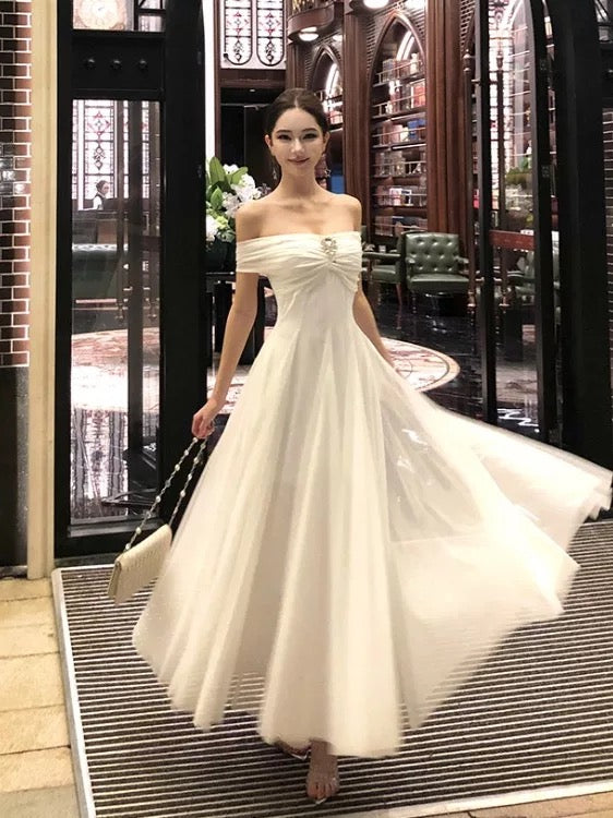 Mystical A Line Halter White Chiffon Ankle Length Date Night Outfits Formal Prom Gown 18th Birthday Dresses RB5676