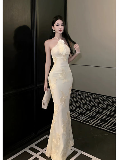 Mystical Mermaid Halter Sleeveless Lace Yellow Floor Length Date Night Outfits Formal Prom Gown 17th Birthday Dresses RB5686