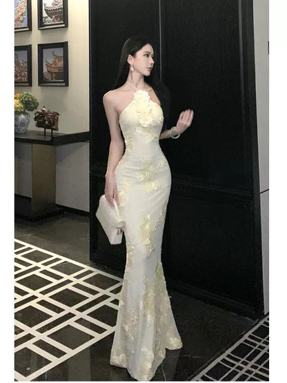 Mystical Mermaid Halter Sleeveless Lace Yellow Floor Length Date Night Outfits Formal Prom Gown 17th Birthday Dresses RB5686