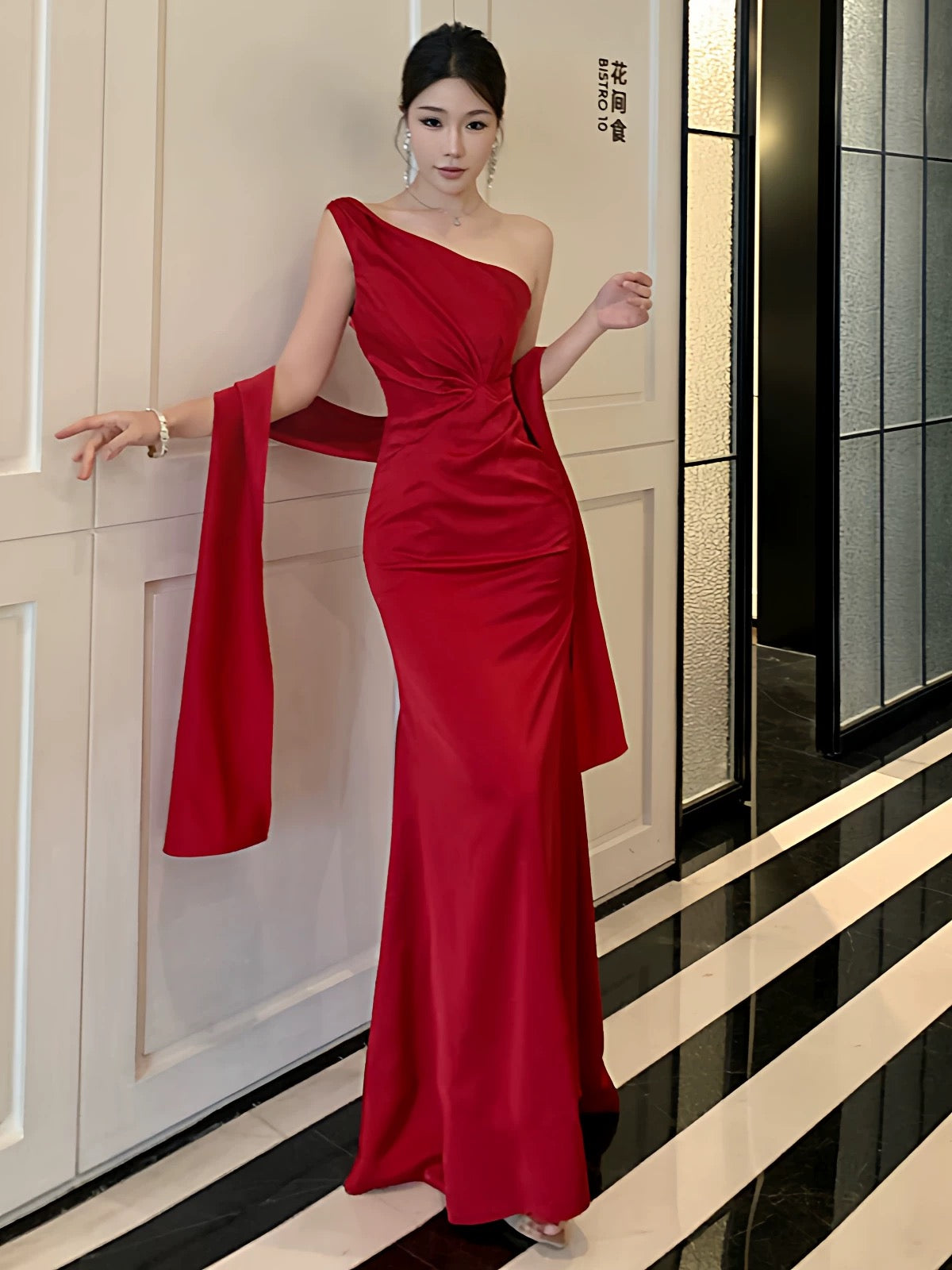 Sexy Mermaid One Shoulder Red With Ruffled Scarf Date Night Outfits Semi Formal Prom Wedding Guest Dresses RB5377
