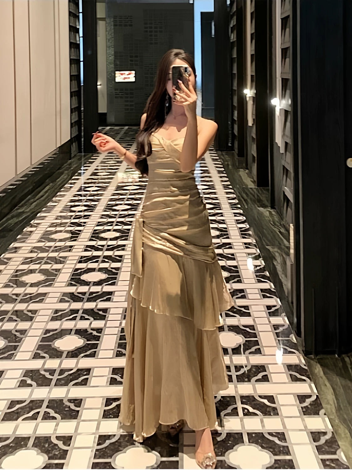 Sexy Mermaid Spaghetti Strap Gold With Ruffled Date Night Outfits Long Formal Evening Wedding Guest Dresses RB5389