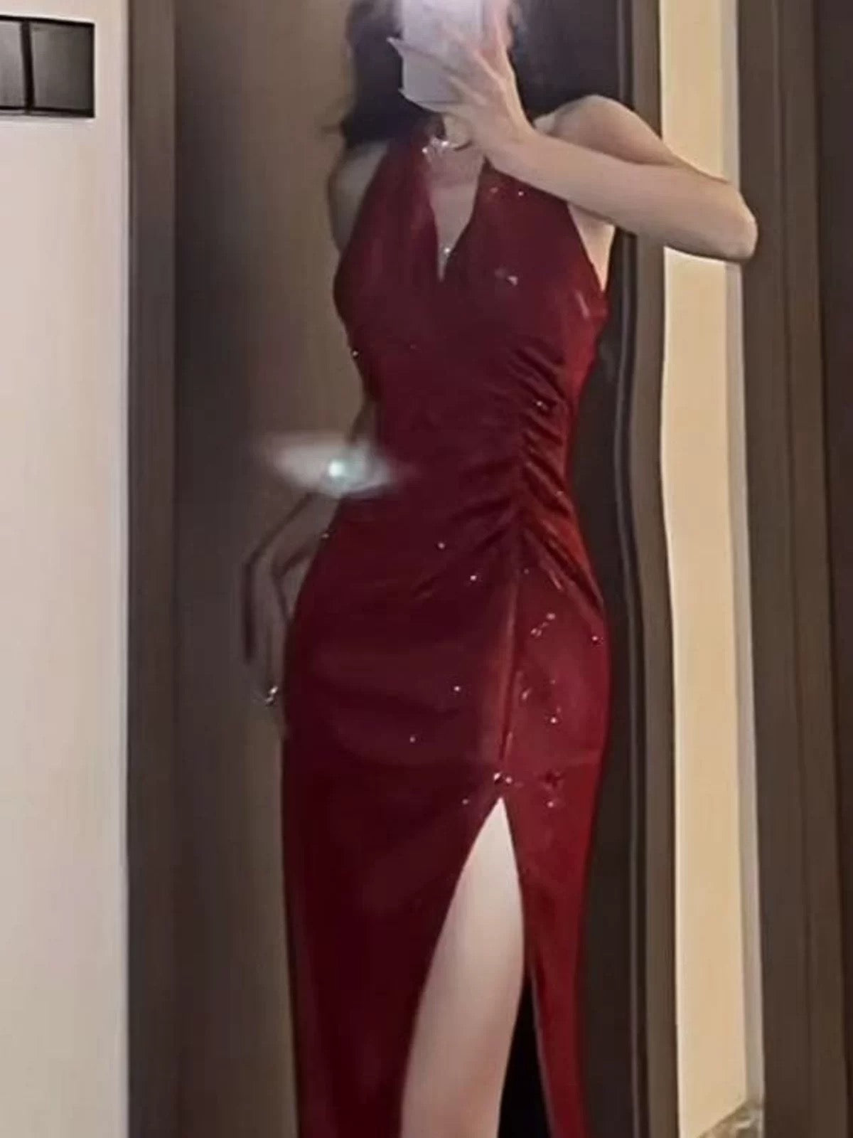 Delicate Mermaid V Neck Halter With Ruffled Long Slit Burgundy Cruise Ship Formal Night Evening Dresses 19th Birthday Outfits RB5641