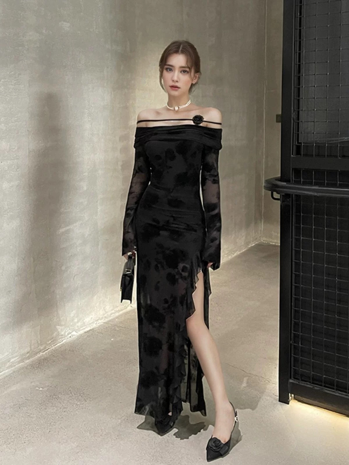 Chic Mermaid Off The Shoulder Black Lace With Ruffled Date Floor Length Night Evening Outfit Formal Prom Dresses RB5465