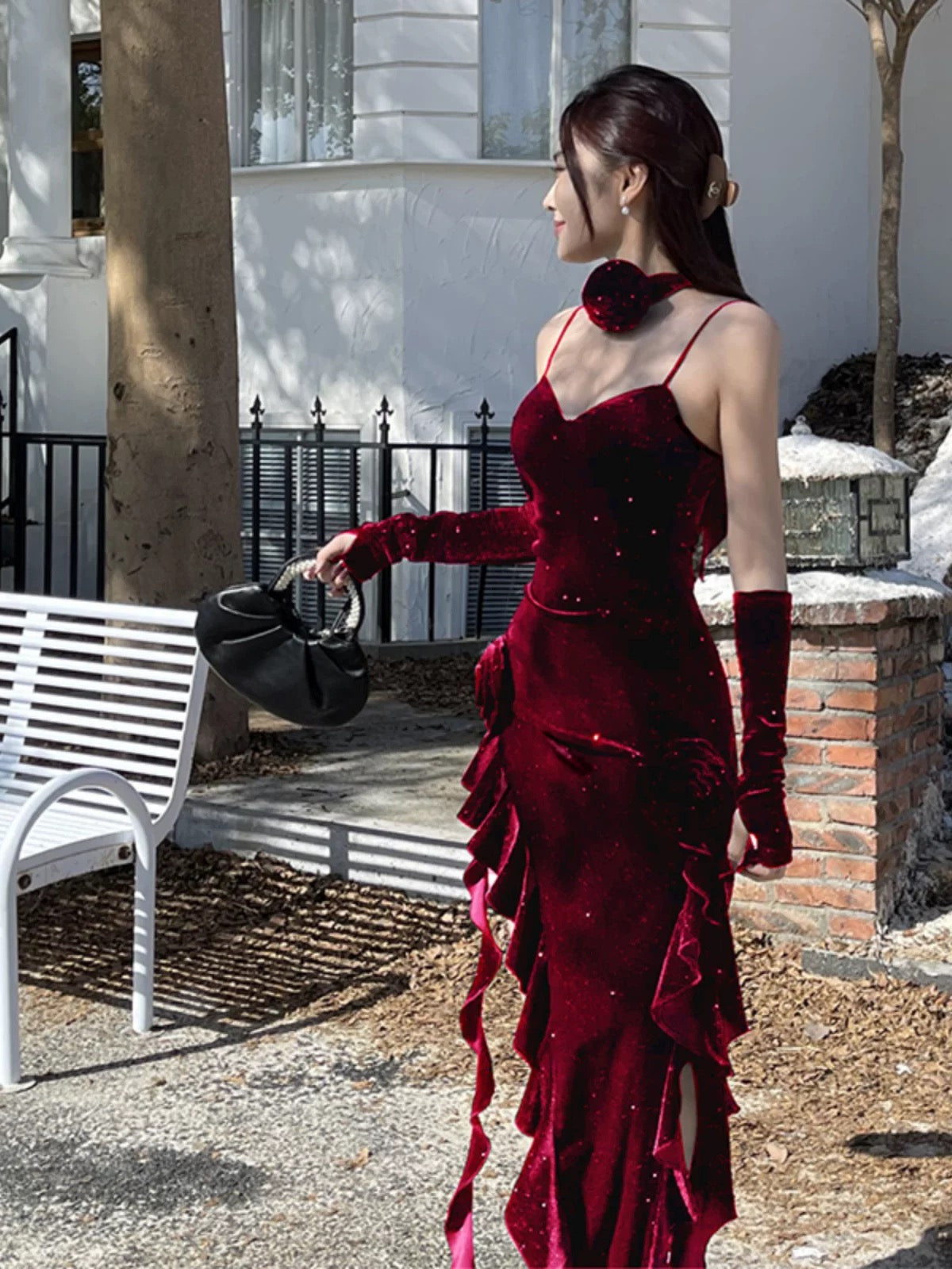 Stunning Mermaid Spaghetti Strap Black Velvet Date With Ruffled Night Evening Outfit Formal Prom Dresses RB5490